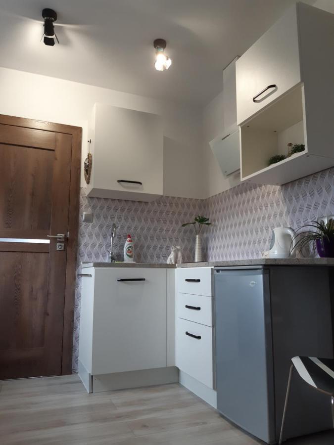 Maly Apartamencik Teo Rewal Exterior photo
